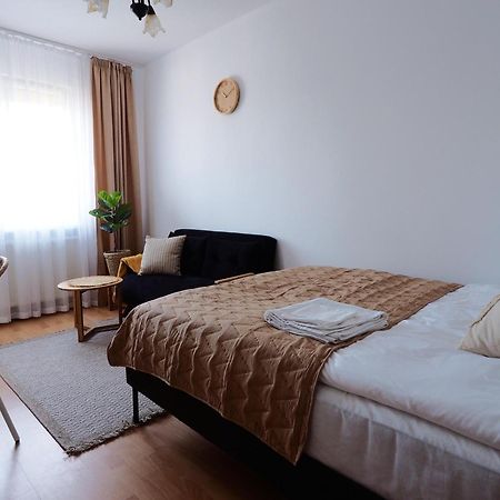 Apartamenty Vega Хажуковы Экстерьер фото